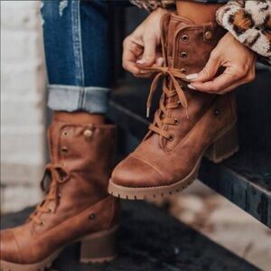 Bamboo Chestnut Brown Chief Fur Lined Chunky Heel Booties